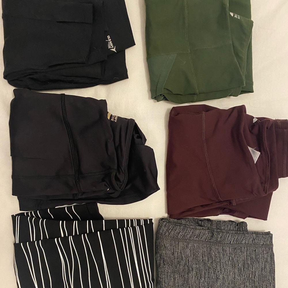 Set of 6 workout pants